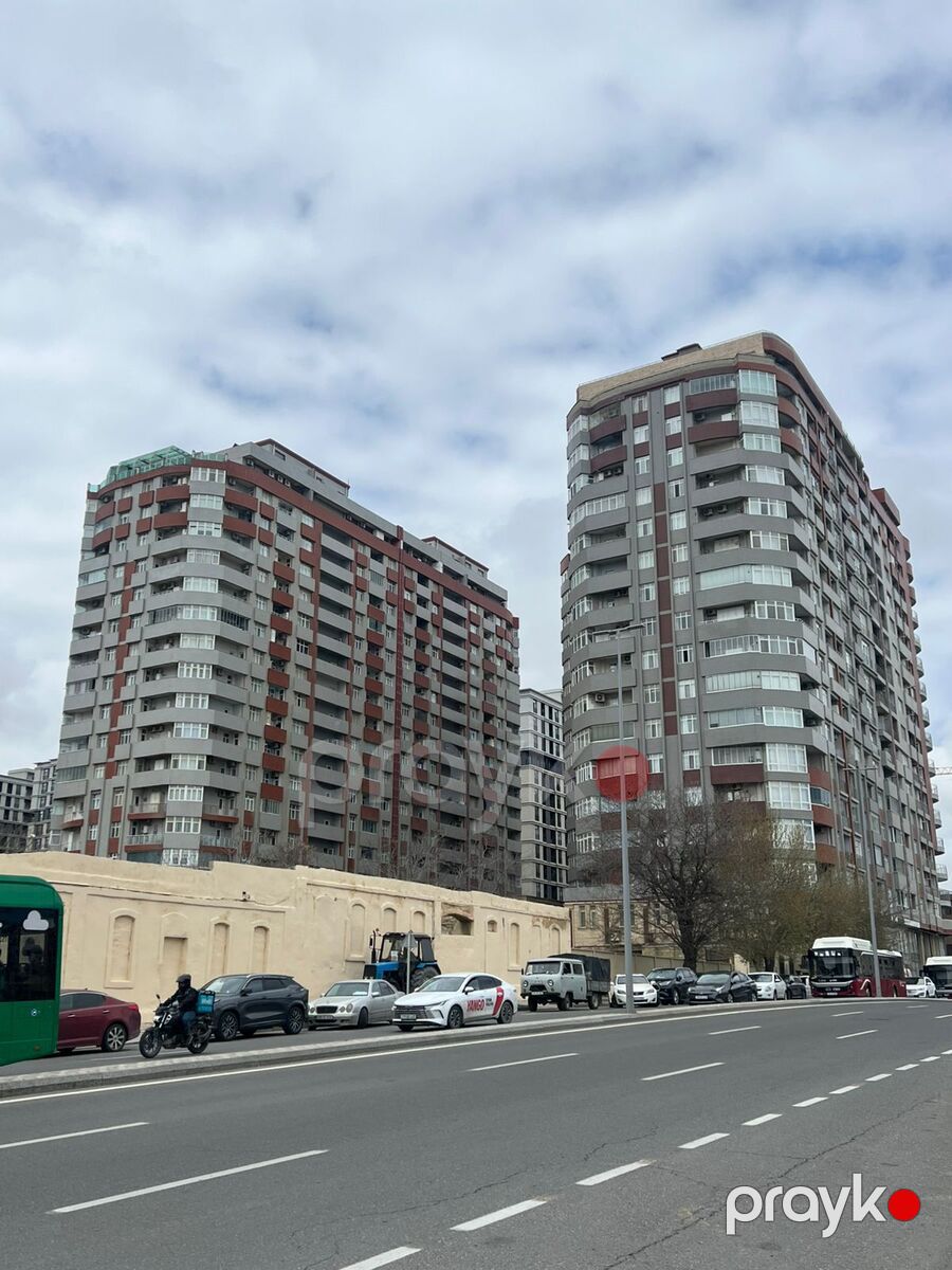 Satılır 3 otaqlı yeni tikili 130 m² — Mənzil, Bakı (2)