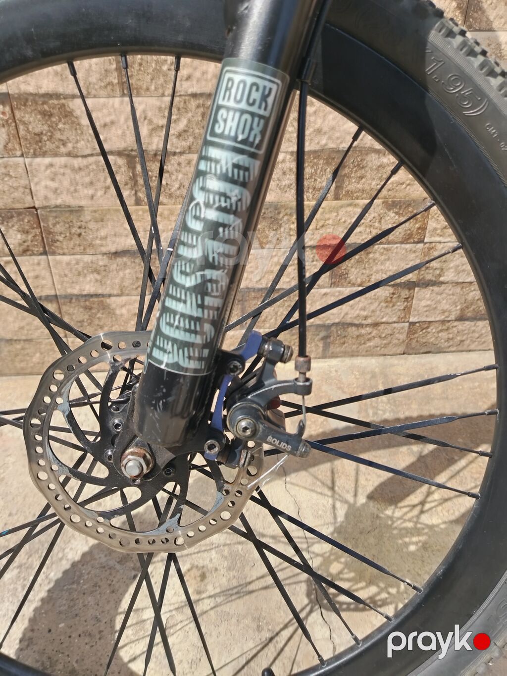 Dağ velosipedi – 26 lıq təkərlər, RockShox amortizatorlu çəngəl — Dağ velosipedləri, Lənkəran (8)