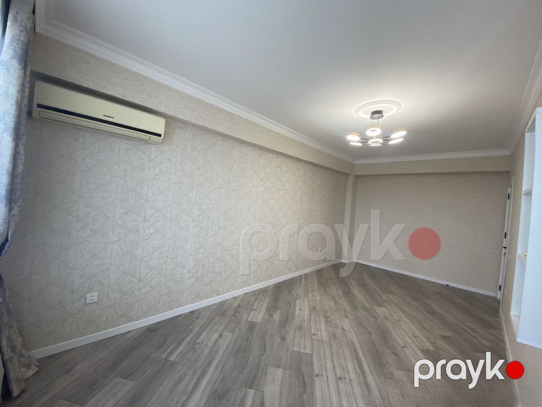 Satılır 2 otaqlı köhnə tikili 62 m² — Mənzil, Bakı (5)