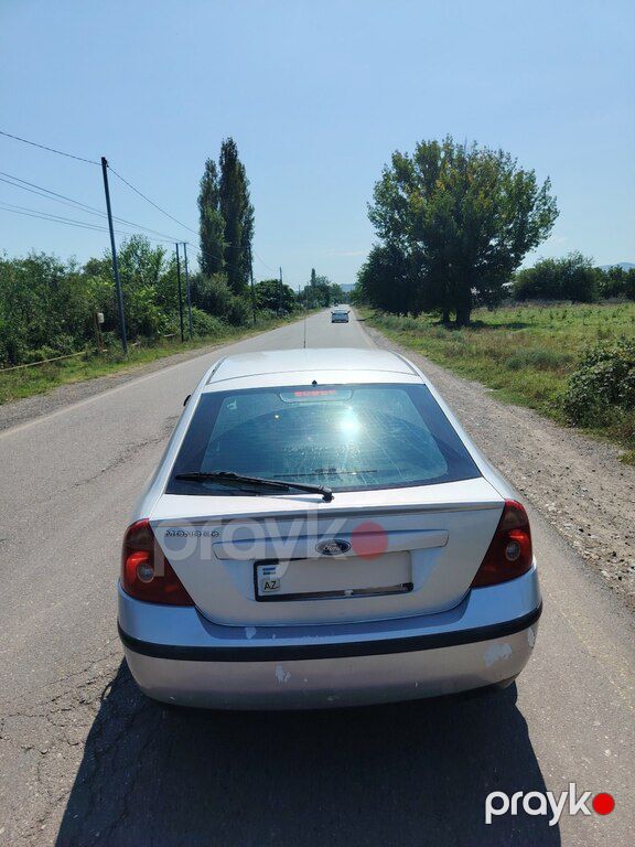 Ford Mondeo, 1.8 L, 2002 il, 350 000 km — Avtomobillər, Bakı (4)