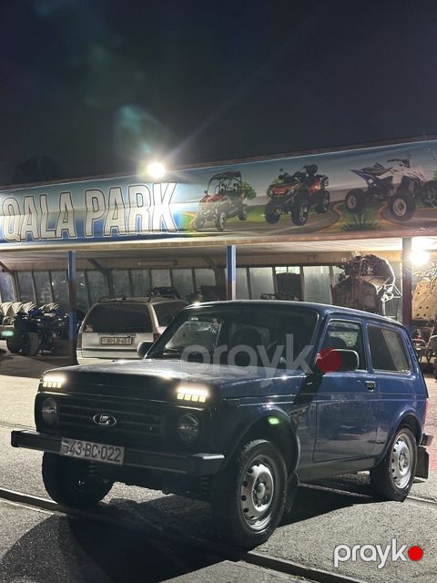 Lada (VAZ) Niva, 1.6 L, 2015 il, 76 499 km — Bakı
