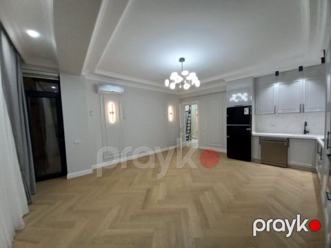 Satılır 2 otaqlı yeni tikili 90 m² — Bakı