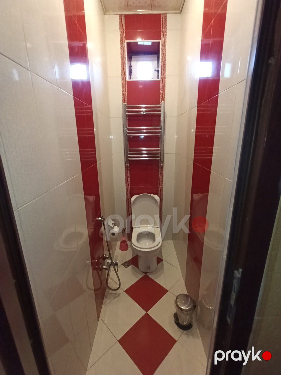 Satılır 6 otaqlı həyət evi/bağ evi 240 m² — Ev, villa, Bakı (9)