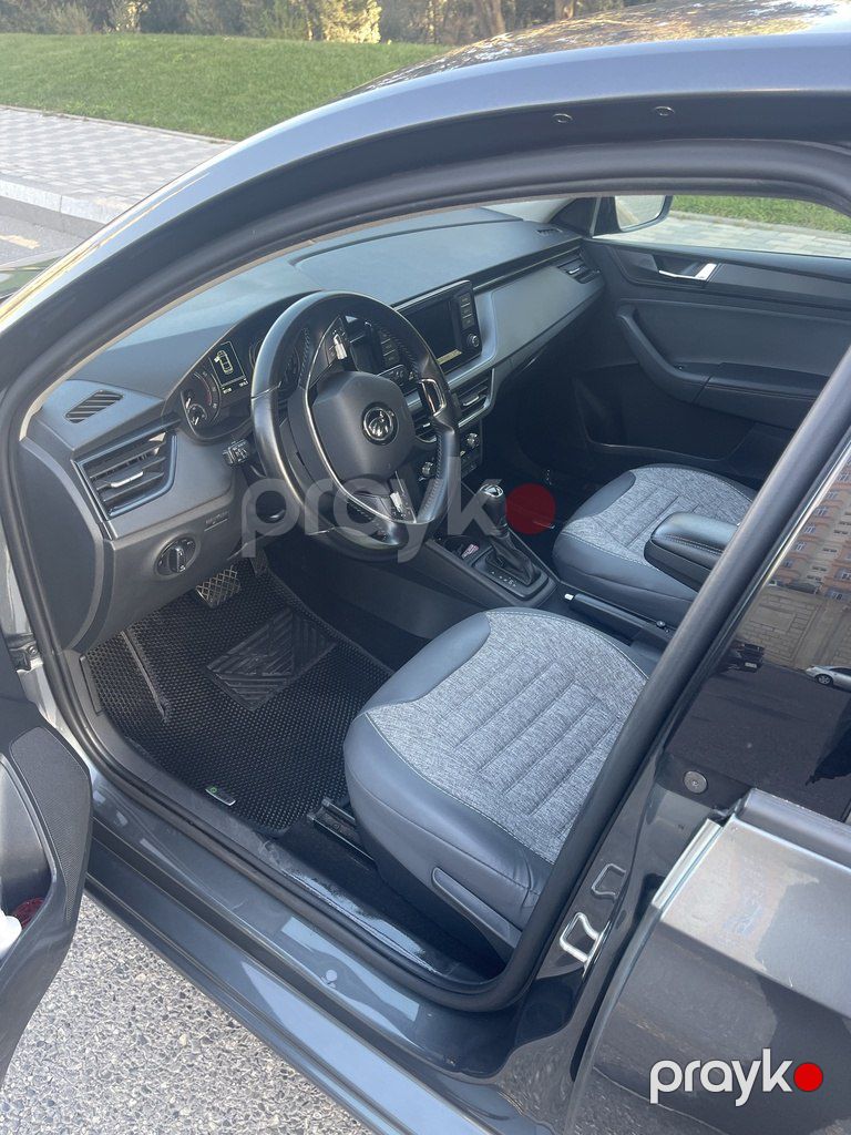 Skoda Rapid, 1.6 L, 2021 il, 86 000 km — Avtomobillər, Bakı (11)