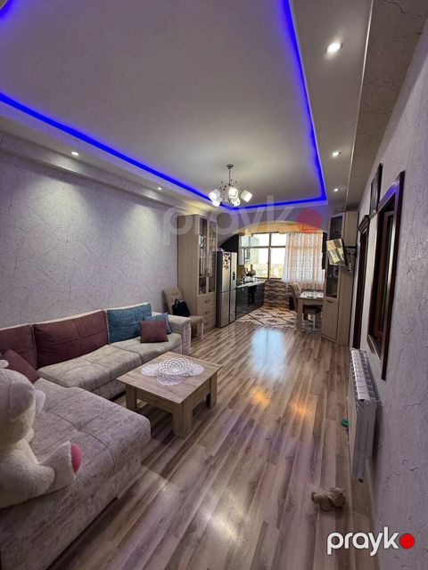 Satılır 3 otaqlı yeni tikili 70 m² — Bakı