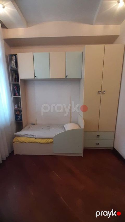Uşaq/yeniyetmə otağı üçün modul mebel dəsti - Komplekt tərkibi