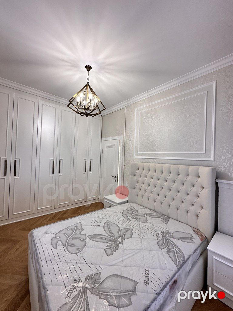 Satılır 4 otaqlı köhnə tikili 130 m² — Mənzil, Bakı (5)