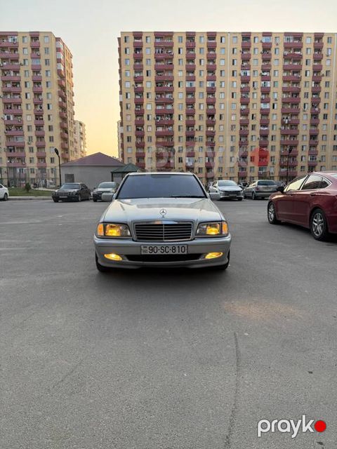 Mercedes C 230, 2.3 L, 2000 il, 260 994 km — Bakı
