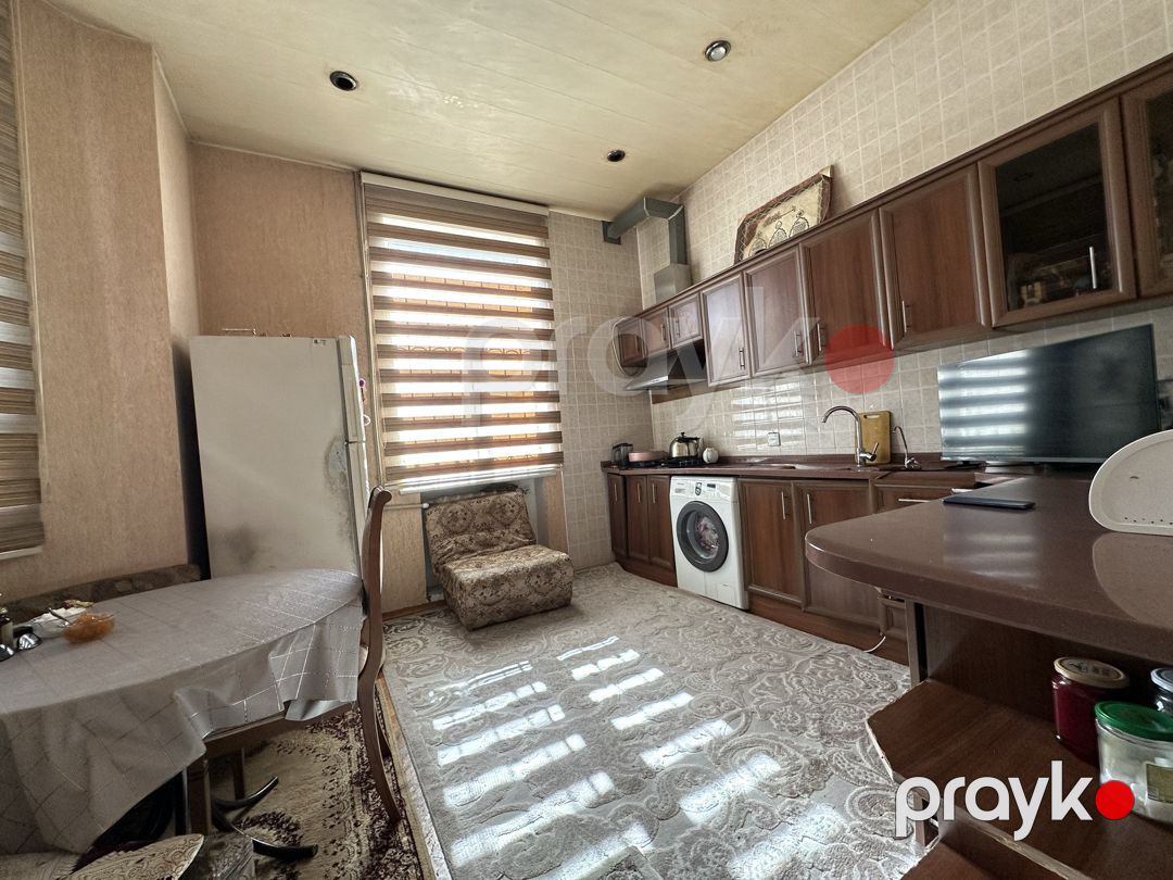 Satılır 6 otaqlı həyət evi/bağ evi 300 m² — Ev, villa, Bakı (4)