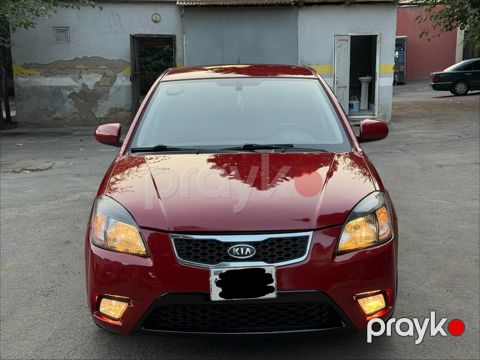 Kia Rio, 1.4 L, 2011 il, 321 245 km — Bakı