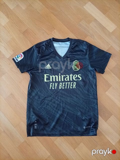 Məhsul: Real Madrid futbol köynəyi (adidas) - Rəng: tünd boz/qaraya — Masazır