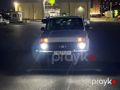 Lada (VAZ) Niva, 1.6 L, 2009 il, 327 000 km — Bakı
