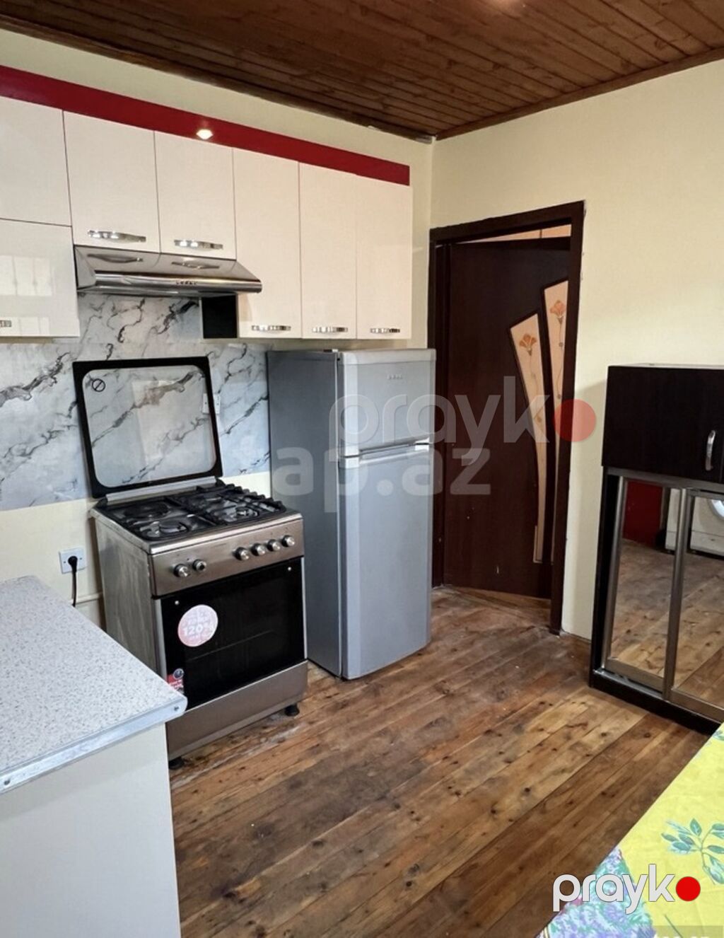 Əmircanda 2 otaglı həyət evi kirayə verilir, evdə vər bir şəraət — Qonaq otağı üçün, Bakı (2)