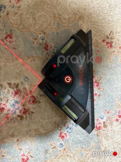 Lazer səviyyəölçən Bosch 90 dərəcə — Bakı