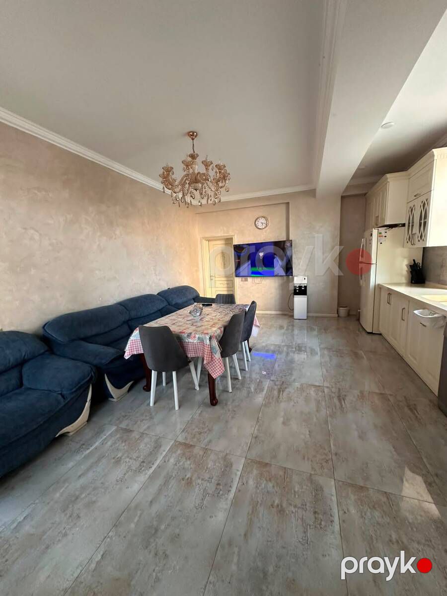 Satılır 4 otaqlı yeni tikili 160 m² — Mənzil, Bakı (11)