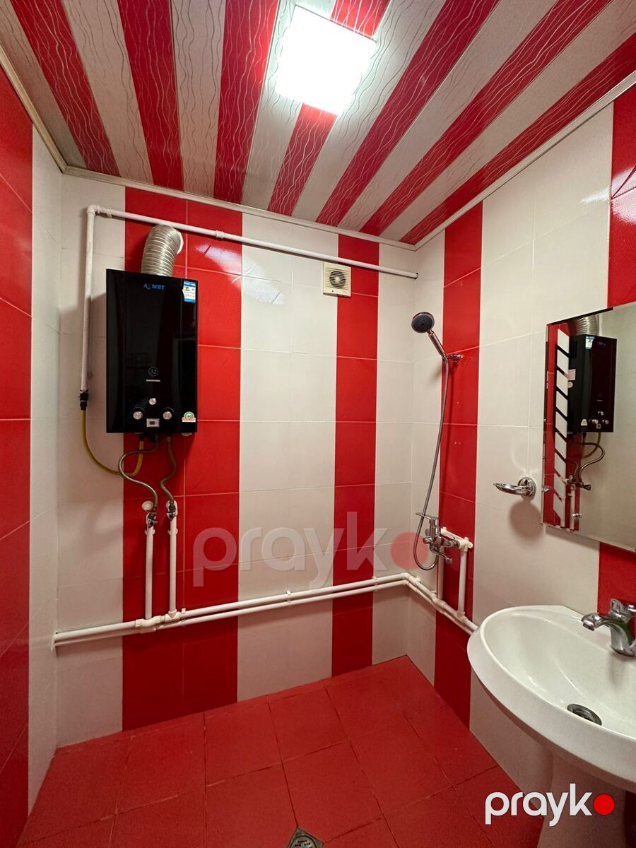 Satılır 2 otaqlı köhnə tikili 55 m² — Mənzil, Bakı (8)
