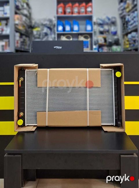 Nissan Altima 2008-2014 2.5 Su Radiatoru — Bakı