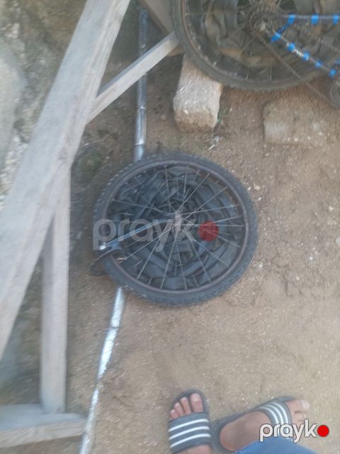 Məhsul: Uşaq/yeniyetmə üçün velosiped və hissələri Təsvir: - Mavi — Digah