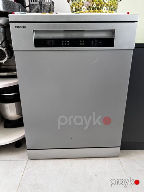 Toshiba qabyuyan maşın – tam ölçülü, paslanmayan polad gövdə və ön — Digah