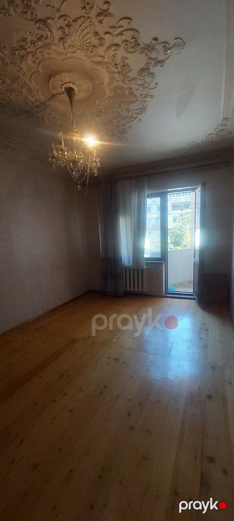Satılır 2 otaqlı köhnə tikili 65 m² — Mənzil, Bakı (4)