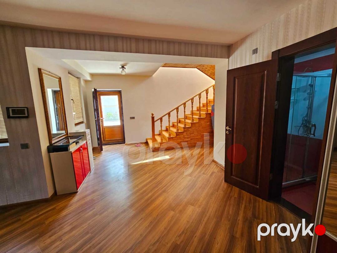 İcarəyə verilir 6 otaqlı həyət evi/bağ evi 300 m² — Ev, villa, Bakı (10)