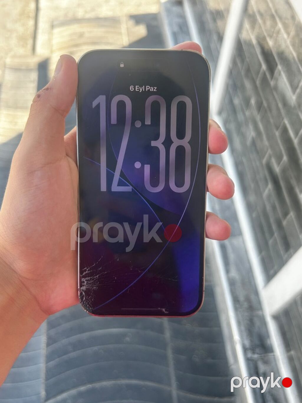 IPhone 15 Pro, White Titanium, Qırıq — Apple iPhone, Bakı (2)