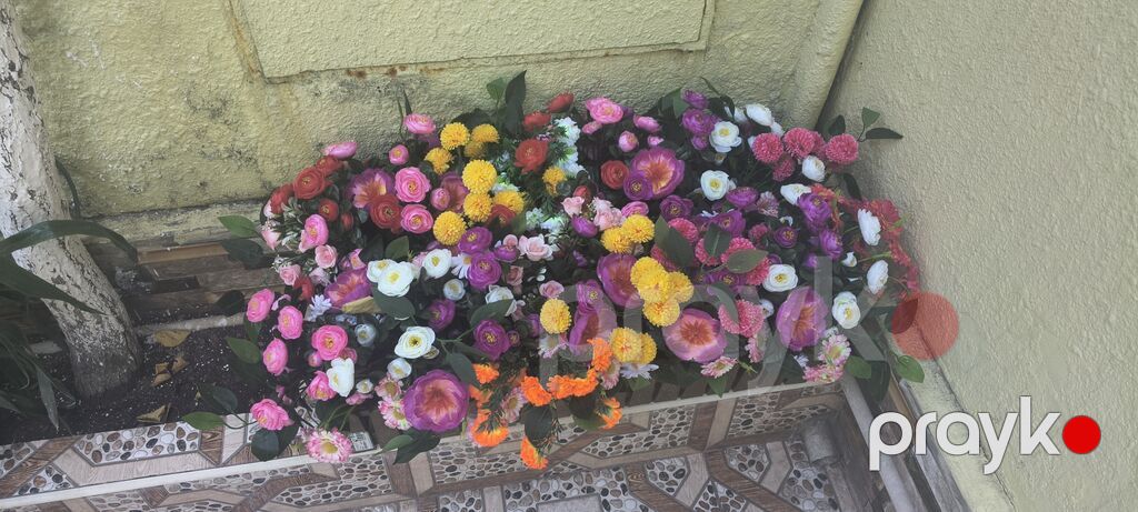 Dibçəkdə güllər bag evləri üçün balkon üçün rəngbərəng guller 1 ədədi — Vaazalar, kreslolar, süni çiçəklər, Digah (3)