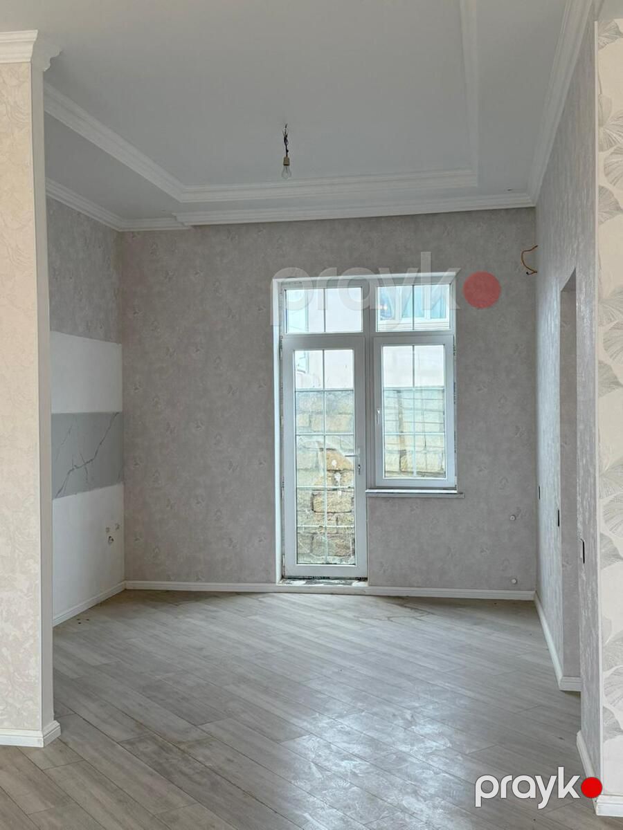 Həyət evi, Qəzənfər Əlizadə küç — Ev, villa, Bakı (3)