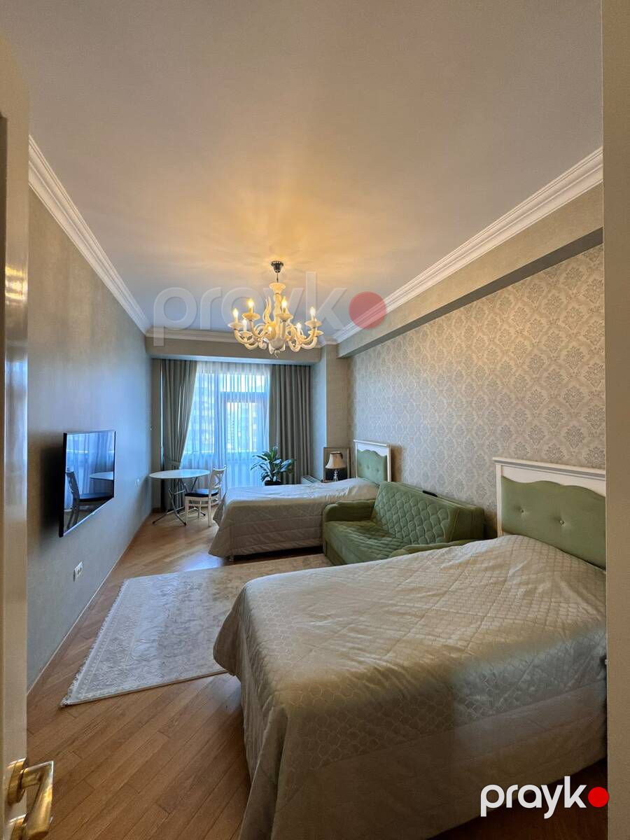 4-otaqlı yeni tikili, Salatın Əsgərova küç., 175 m² — Mənzil, Bakı (12)