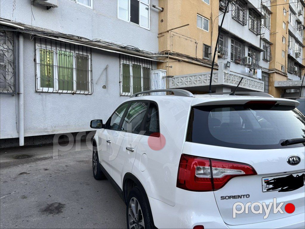 Kia Sorento, 2.4 L, 2013 il, 240 000 km — Avtomobillər, Bakı (9)
