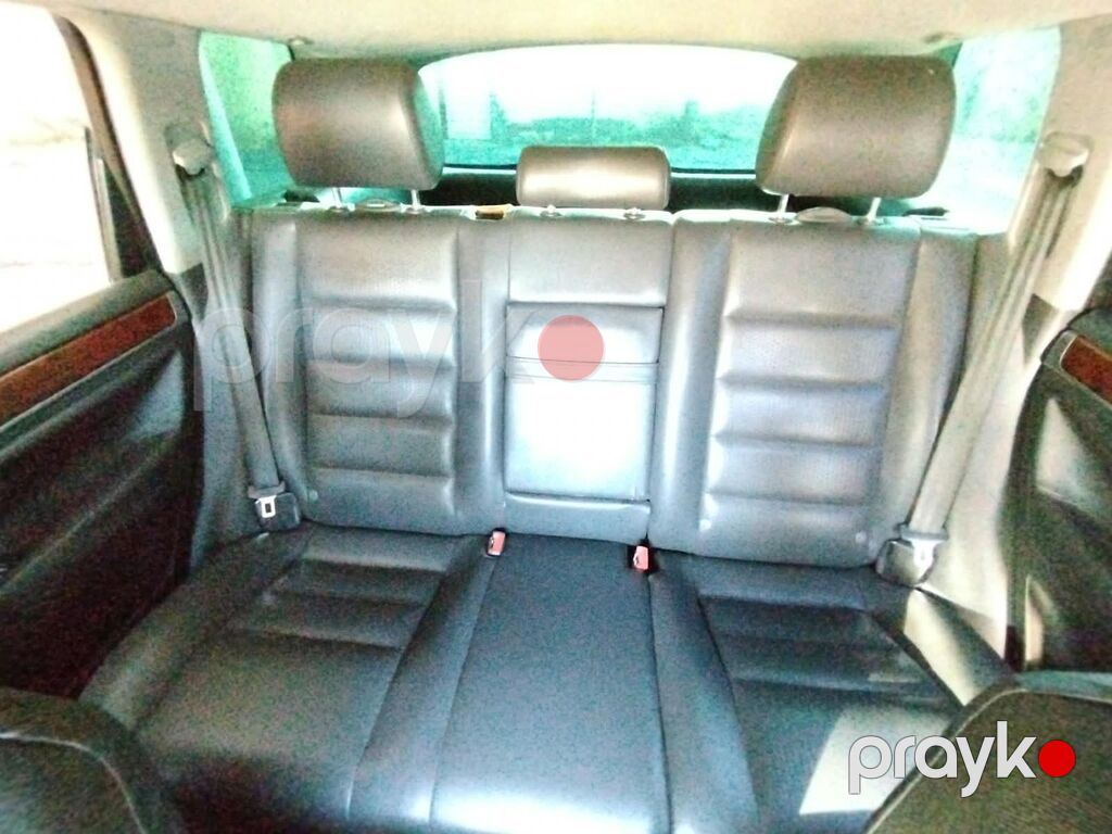 Volkswagen Touareg: 3.2 l 2004 il Ofrouder/SUV — Avtomobillər, Güzdək (7)