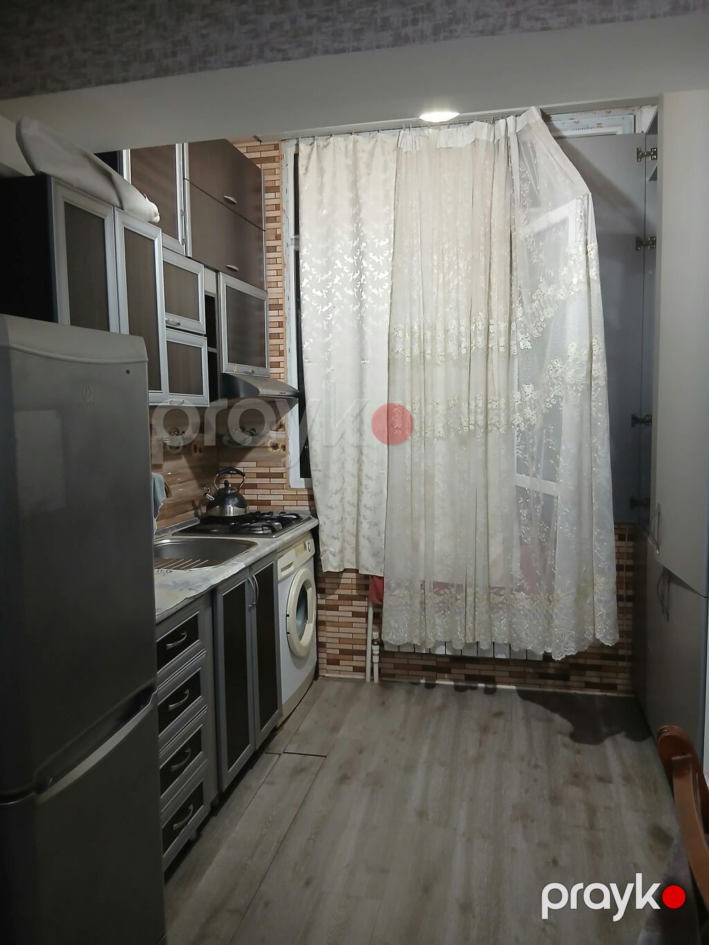 Salam Baki Sumqayit yolunun ustu,kupcali,qaz,isiq,su,wifi daimi cox — Mənzil, Bakı (8)
