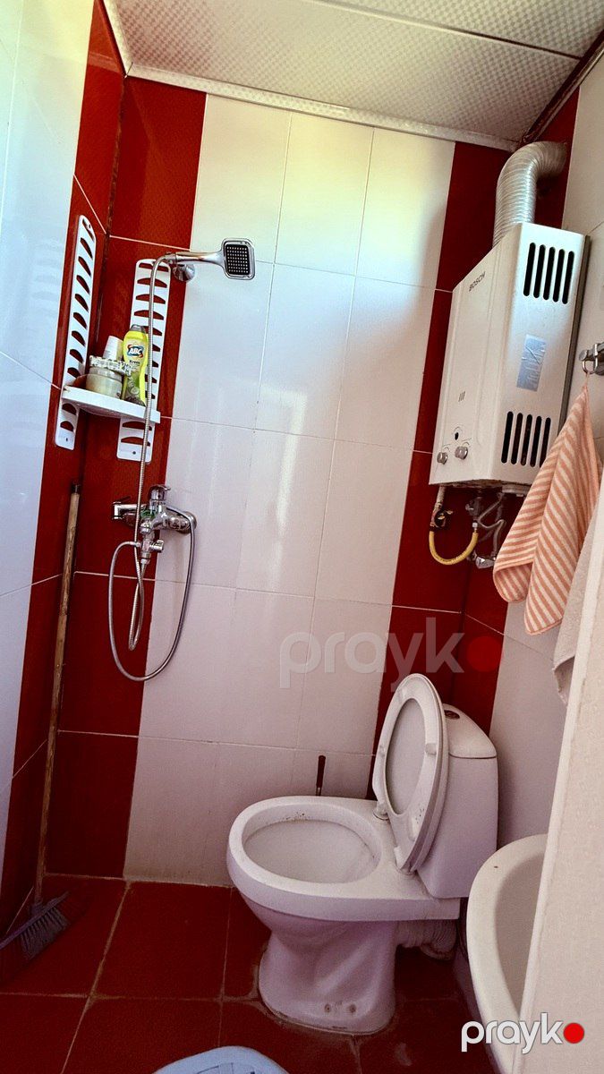 Satılır 3 otaqlı köhnə tikili 70.5 m² — Mənzil, Bakı (6)