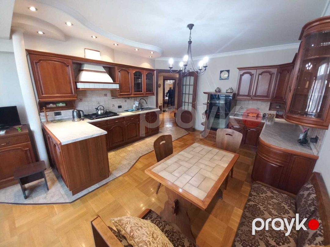 İcarəyə verilir 2 otaqlı köhnə tikili 120 m² — Mənzil, Bakı (3)