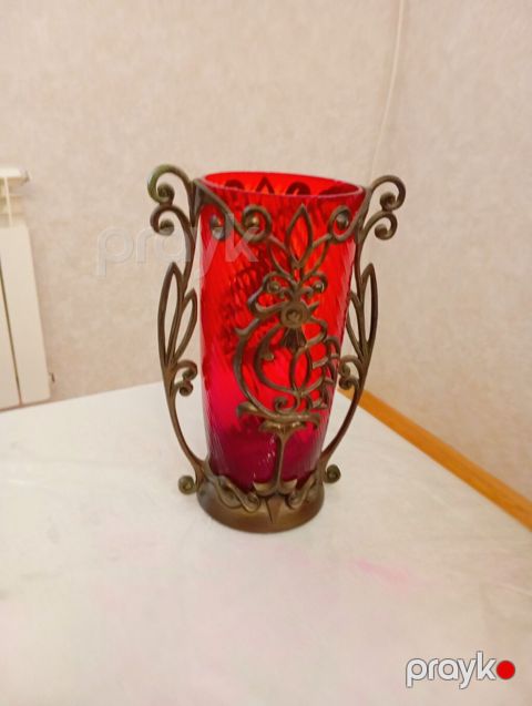 Qırmızı şüşə dekorativ şam qabı/vaza - Material: qalın qırmızı şüşə — Digah