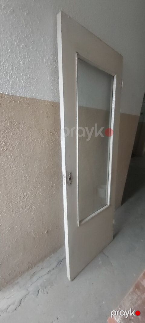 Taxta qapı — Bakı