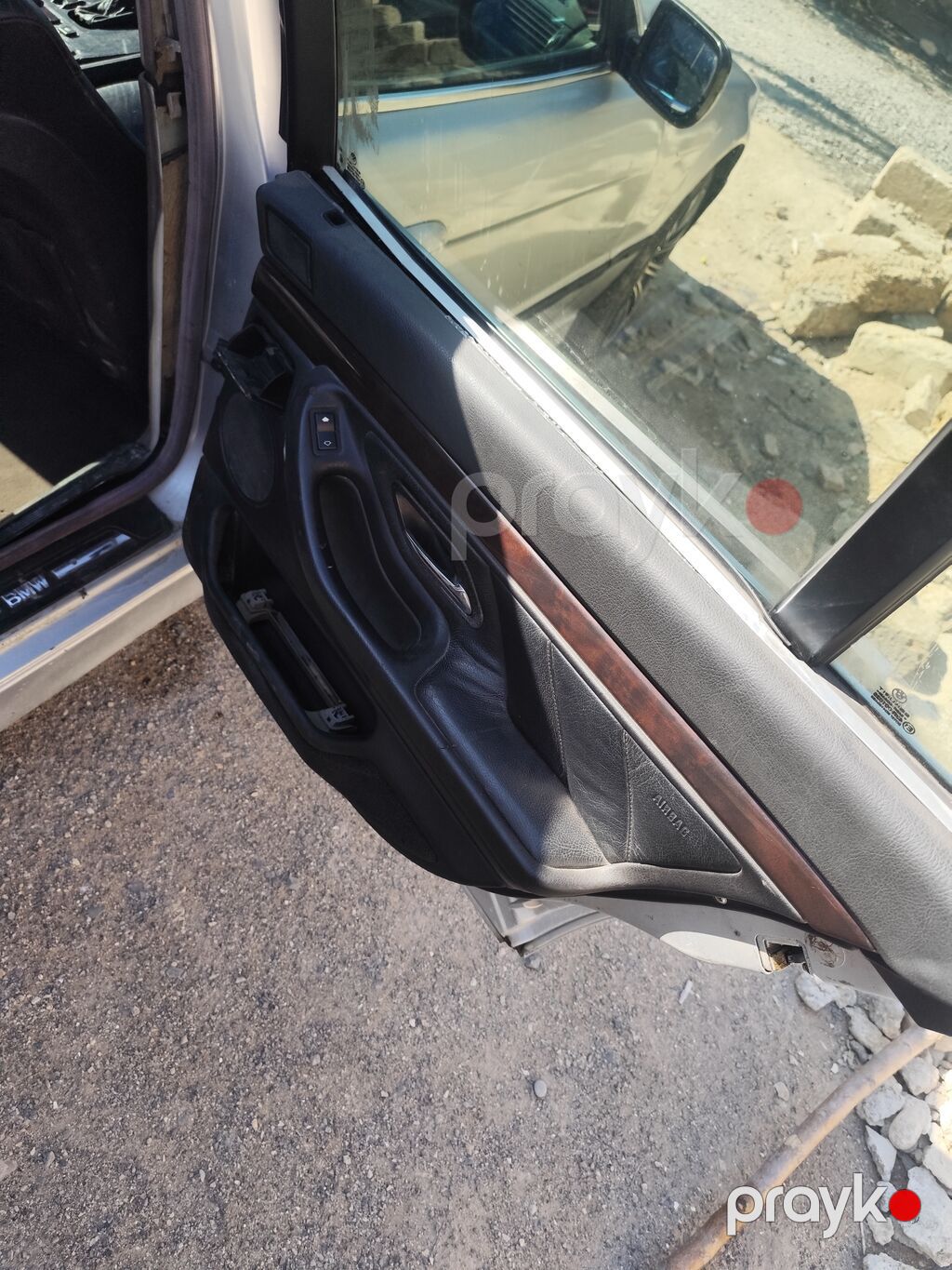 BMW 7 Series E38 sedan – ehtiyat hissələri Avtomobil tam işləkdir ama — Digər, Digah