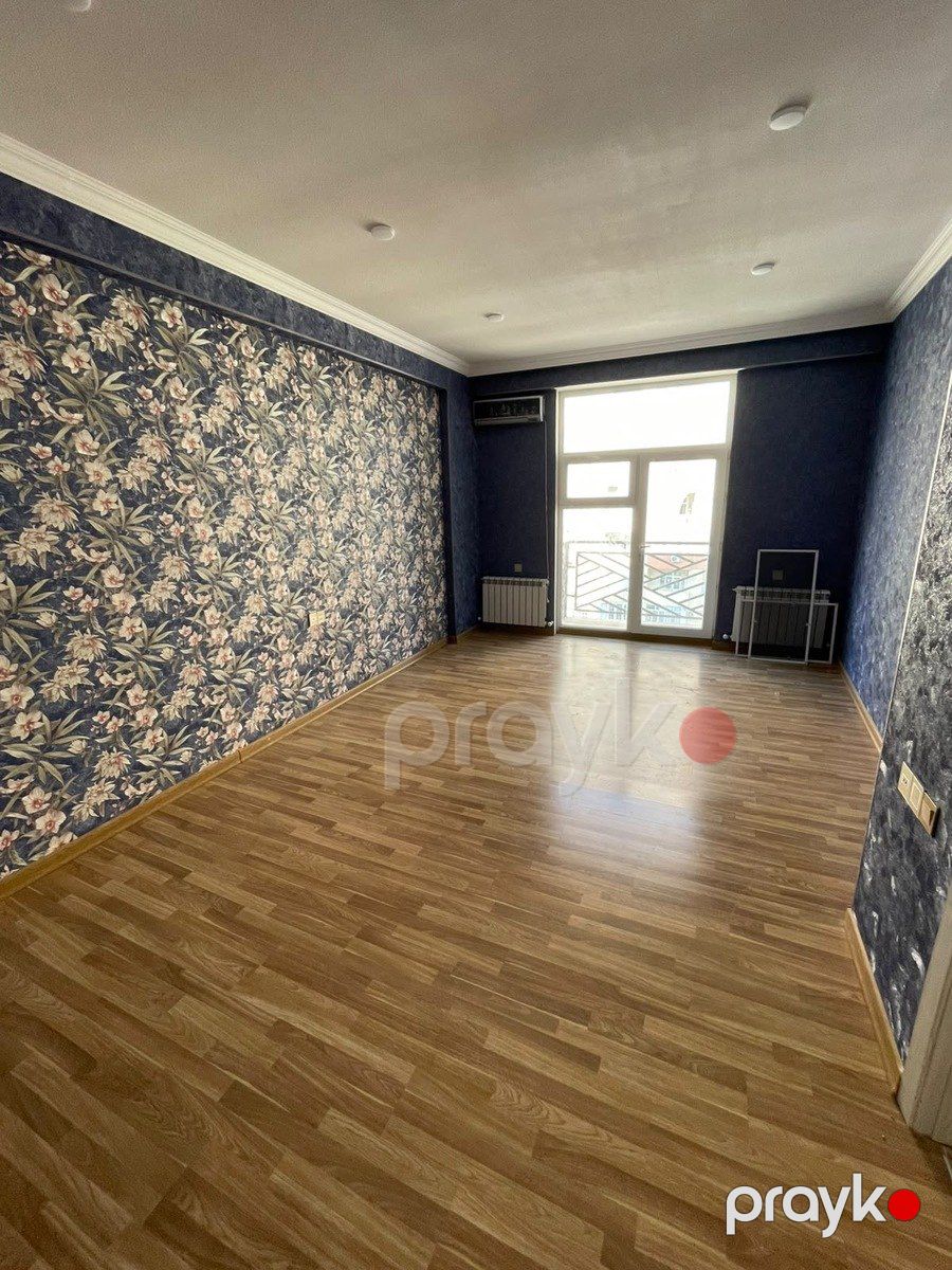 Satılır 3 otaqlı yeni tikili 145 m² — Mənzil, Bakı (2)
