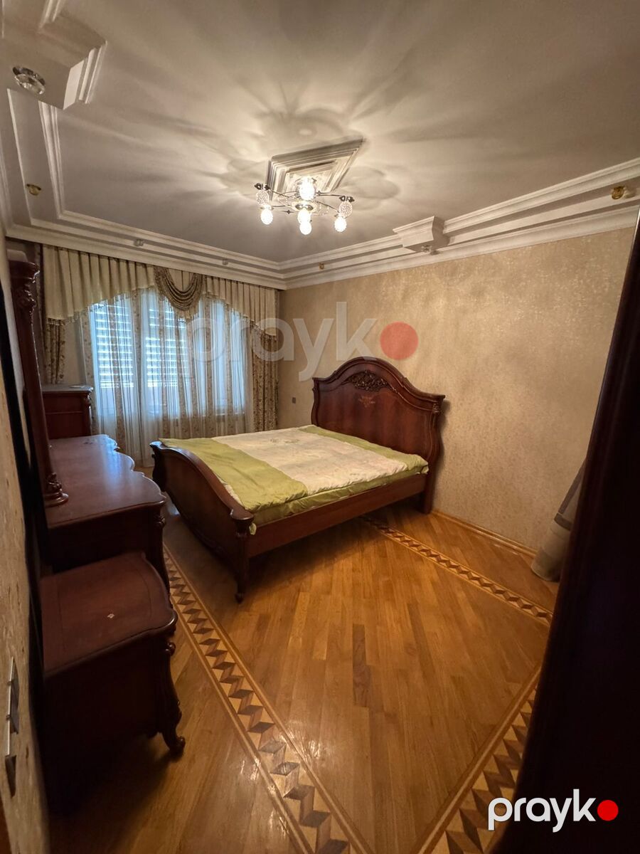 İcarəyə verilir 5 otaqlı köhnə tikili 130 m² — Mənzil, Bakı (8)