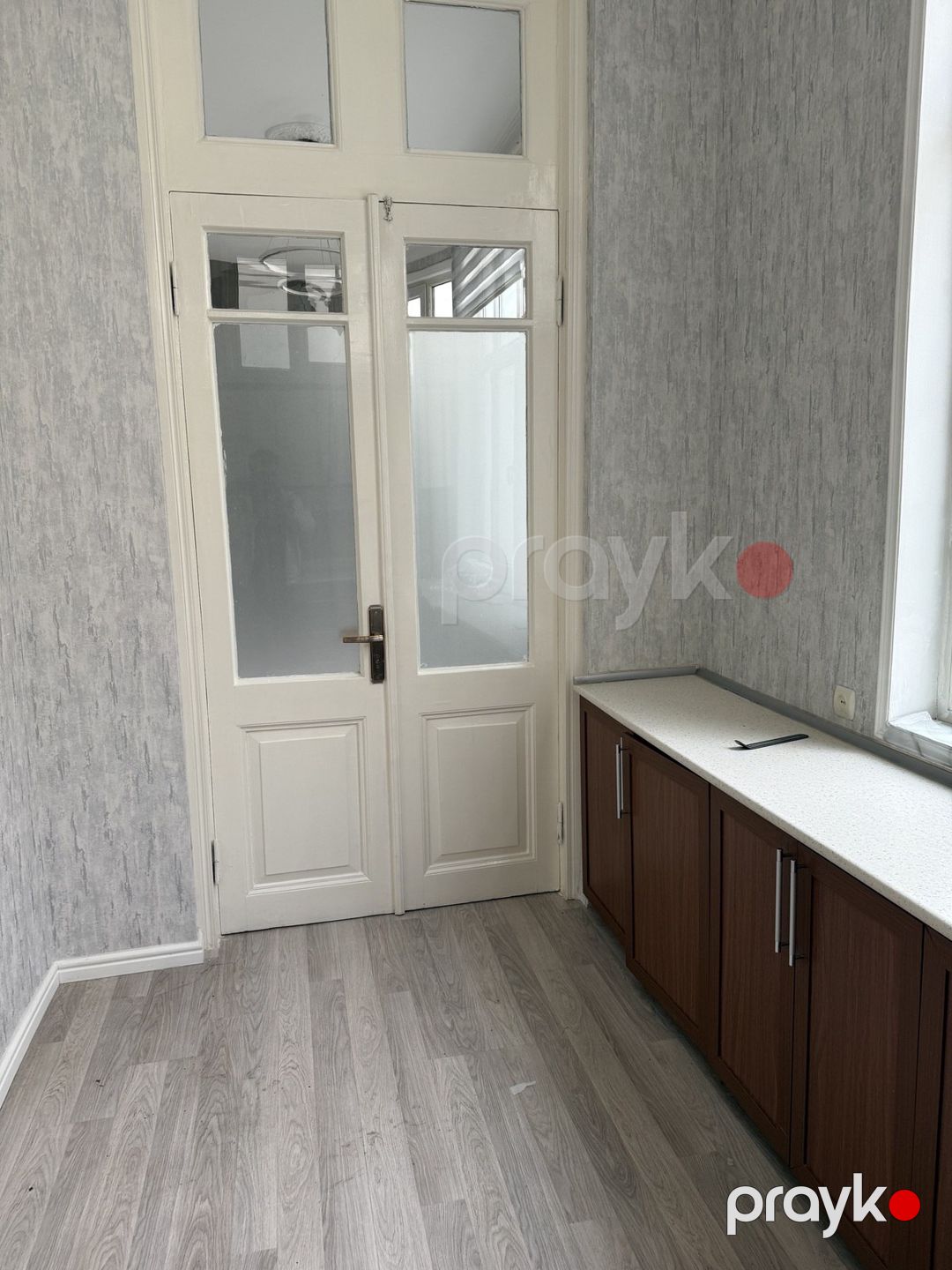 İcarəyə verilir 3 otaqlı köhnə tikili 150 m² — Mənzil, Bakı (9)