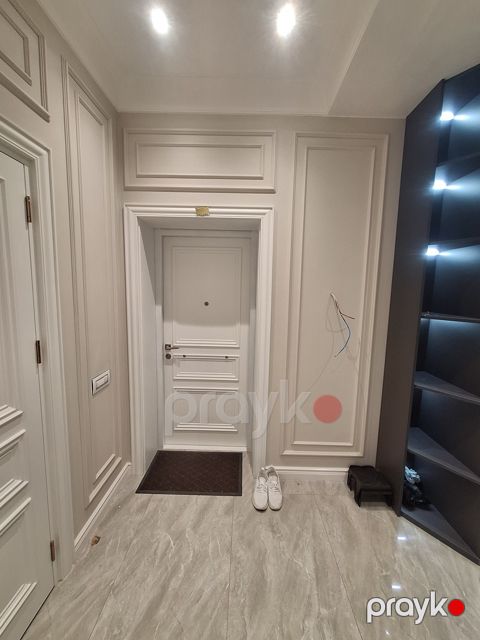 İcarəyə verilir 3 otaqlı yeni tikili 135 m²