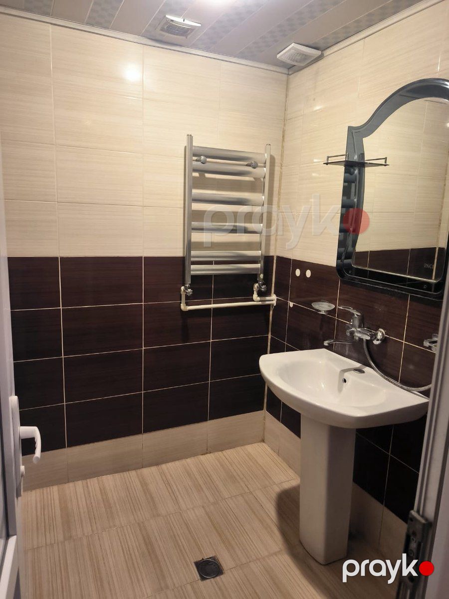 İcarəyə verilir 2 otaqlı köhnə tikili 53 m² — Mənzil, Bakı (9)