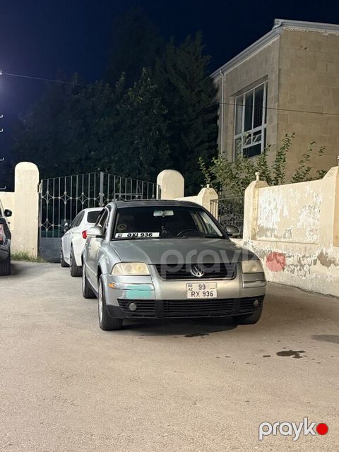 Volkswagen Passat, 1.8 L, 2004 il, 400 000 km — Bakı