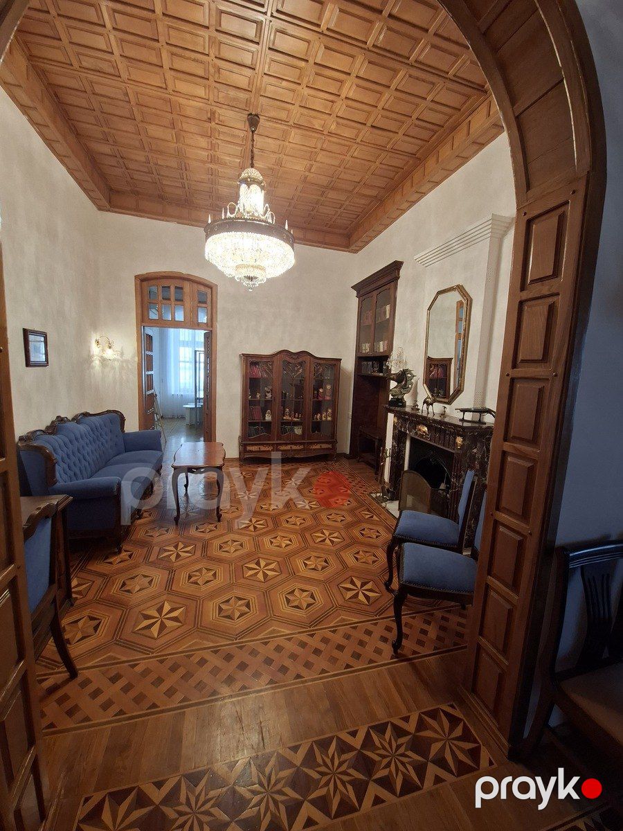 İcarəyə verilir 5 otaqlı köhnə tikili 230 m² — Mənzil, Bakı (10)