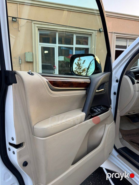 Lexus LX 450d, 4.5 L, 2016 il, 194 600 km — Avtomobillər, Bakı (12)