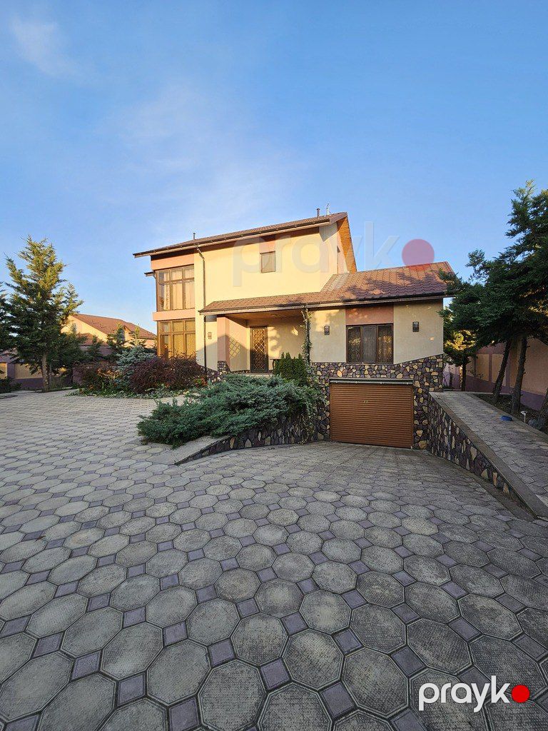 Satılır 5 otaqlı həyət evi/bağ evi 210 m² — Ev, villa, Bakı
