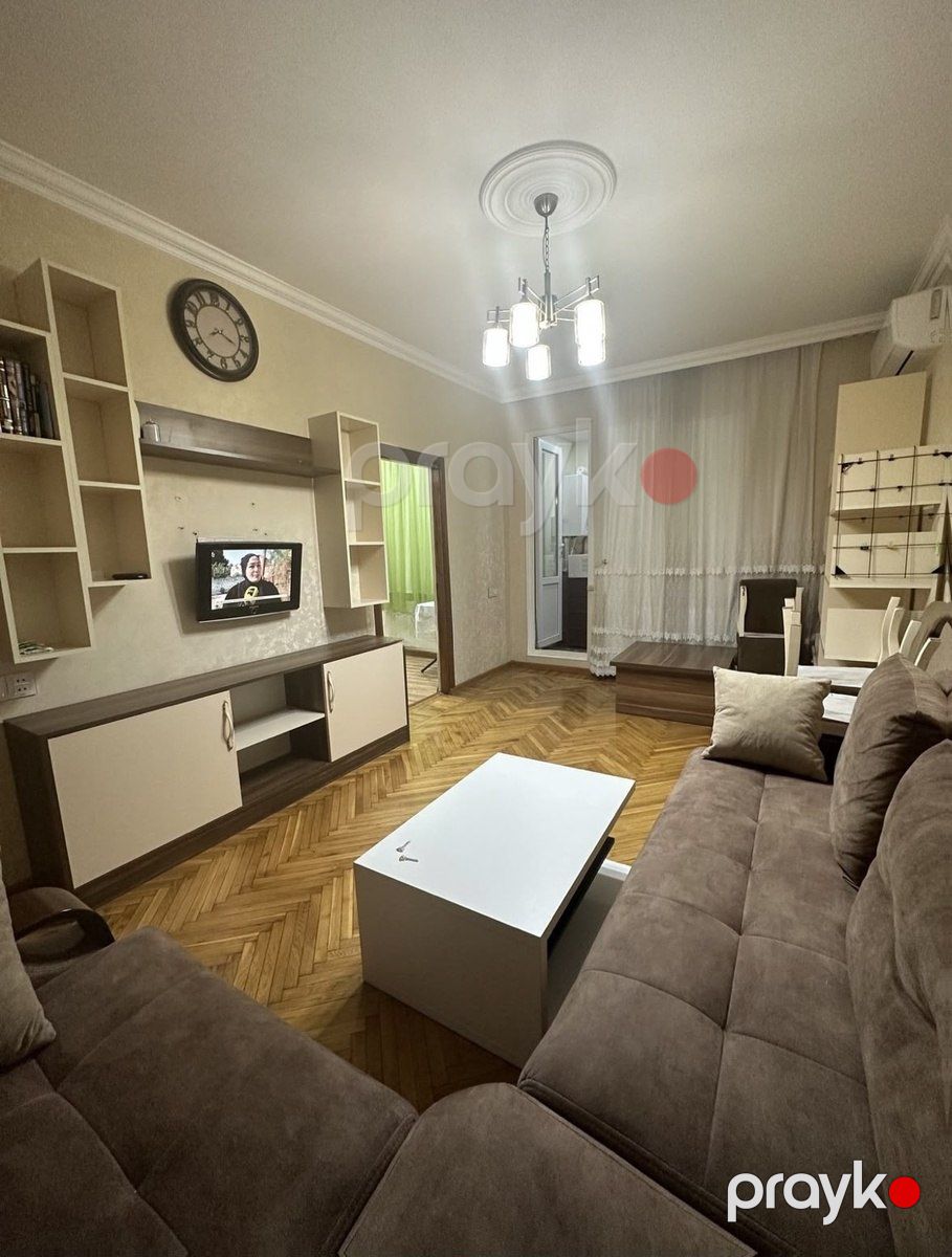 İcarəyə verilir 2 otaqlı köhnə tikili 50 m² — Mənzil, Bakı