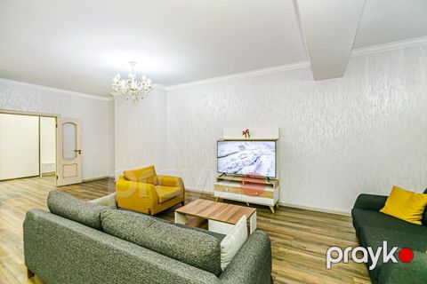 İcarəyə verilir 3 otaqlı yeni tikili 175 m² — Bakı