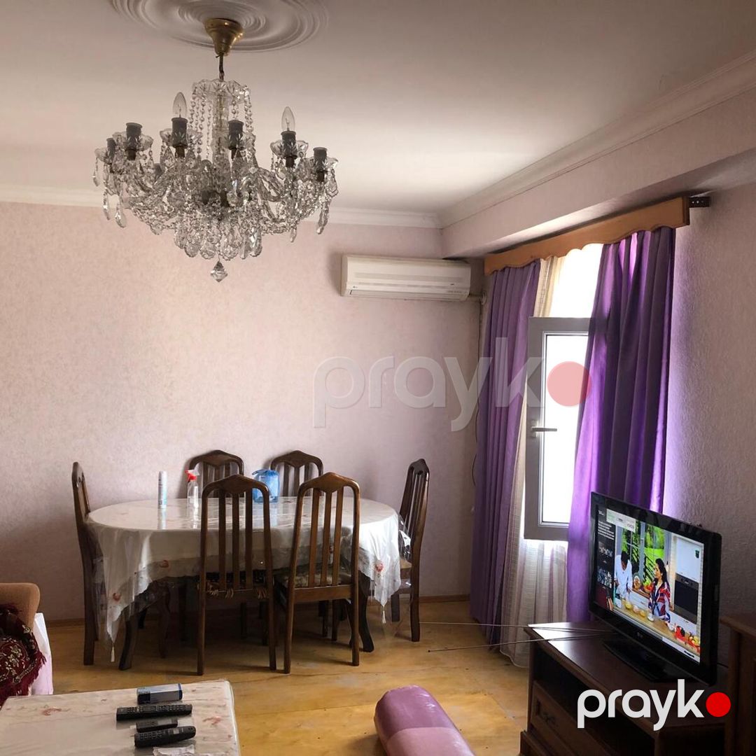 Satılır 1 otaqlı köhnə tikili 42 m² — Mənzil, Bakı (5)