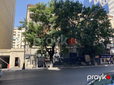 Satılır obyekt 105 m² — Bakı